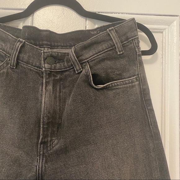 Levi’s 505C Orange Tab Black Cropped Jeans Sz 28 - Picture 3 of 7